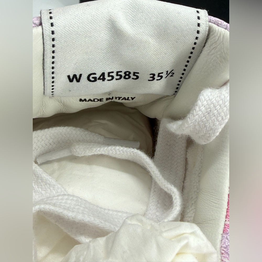 Chanel Pink Tweed CC Sneakers Size 35 1/2 - Picture 11 of 11